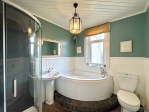 Photo 17- click for photo gallery